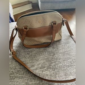 Tommy Hilfiger Crossbody bag (sand beige)